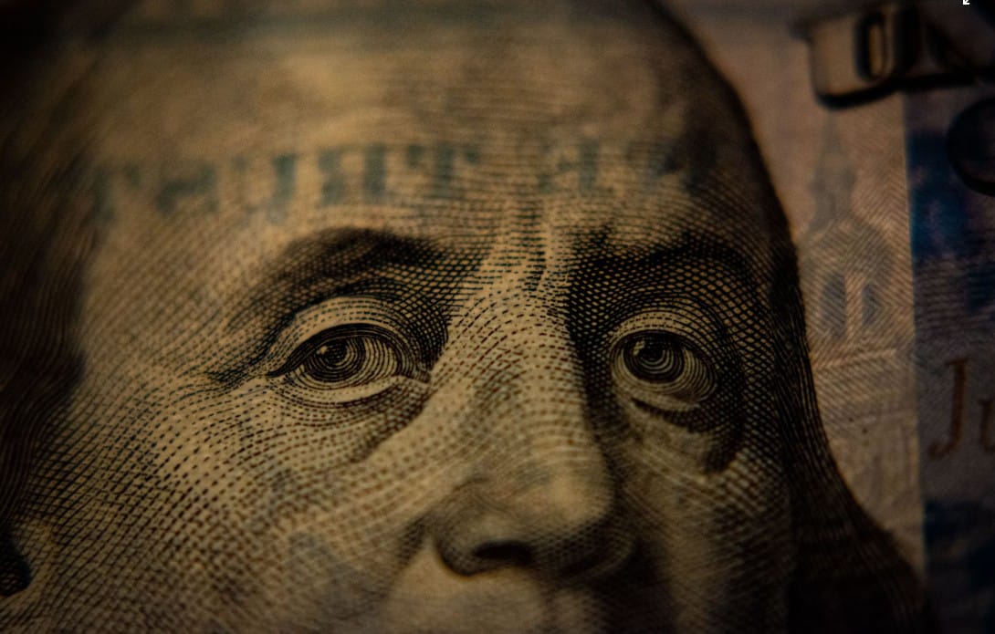 Dolar barış umuduyla güne zayıf başladı