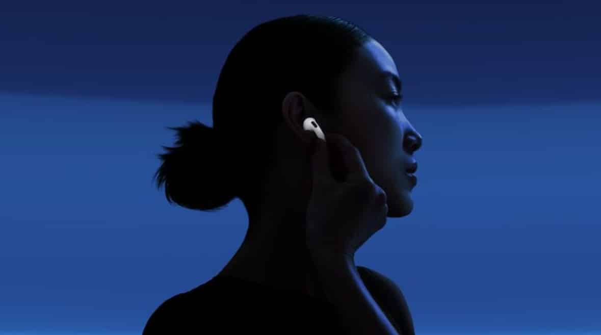 Apple’ฤฑn en gรผรงlรผ kulaklฤฑฤฤฑ AirPods Ultra ufukta gรถrรผndรผ