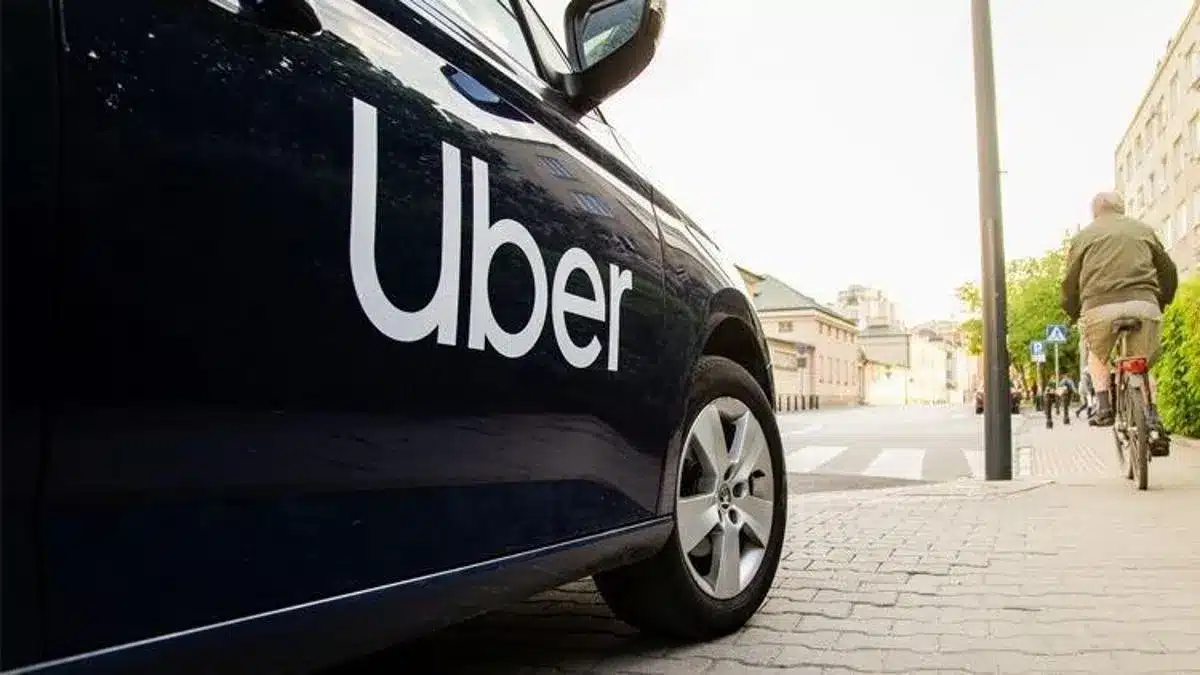 Uber 10 yaลฤฑndaki รงocuklar iรงin araรง รงaฤฤฑrma hizmeti hazฤฑrlฤฑyor
