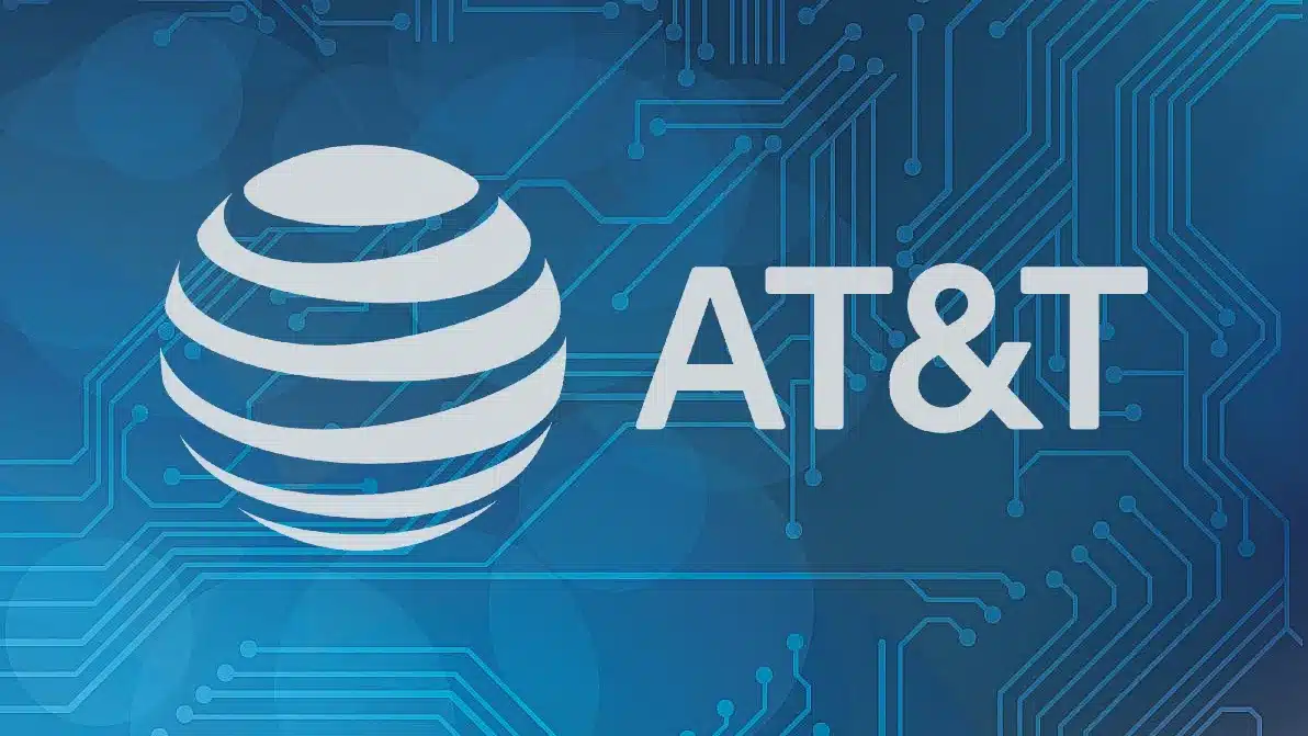AT&T ikinci çeyrek karı beklentileri aştı, gelir tahminlerin altında kaldı