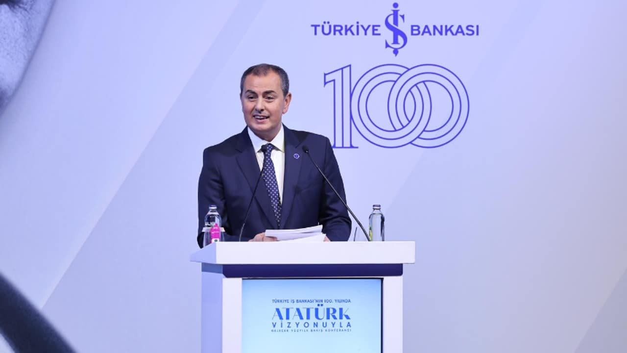 İş Bankası Genel Müdürü Hakan Aran görevden ayrılıyor, yerine Cahit Çınar geçecek
