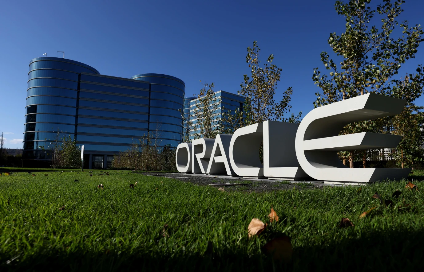 Oracle yapay zeka iรงin 21 bin รงalฤฑลanฤฑnฤฑ iลten รงฤฑkaracak
