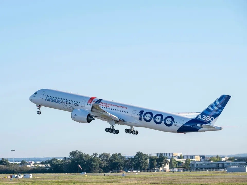 Airbus A350, 24 saatten fazla duraklamasız uçtu