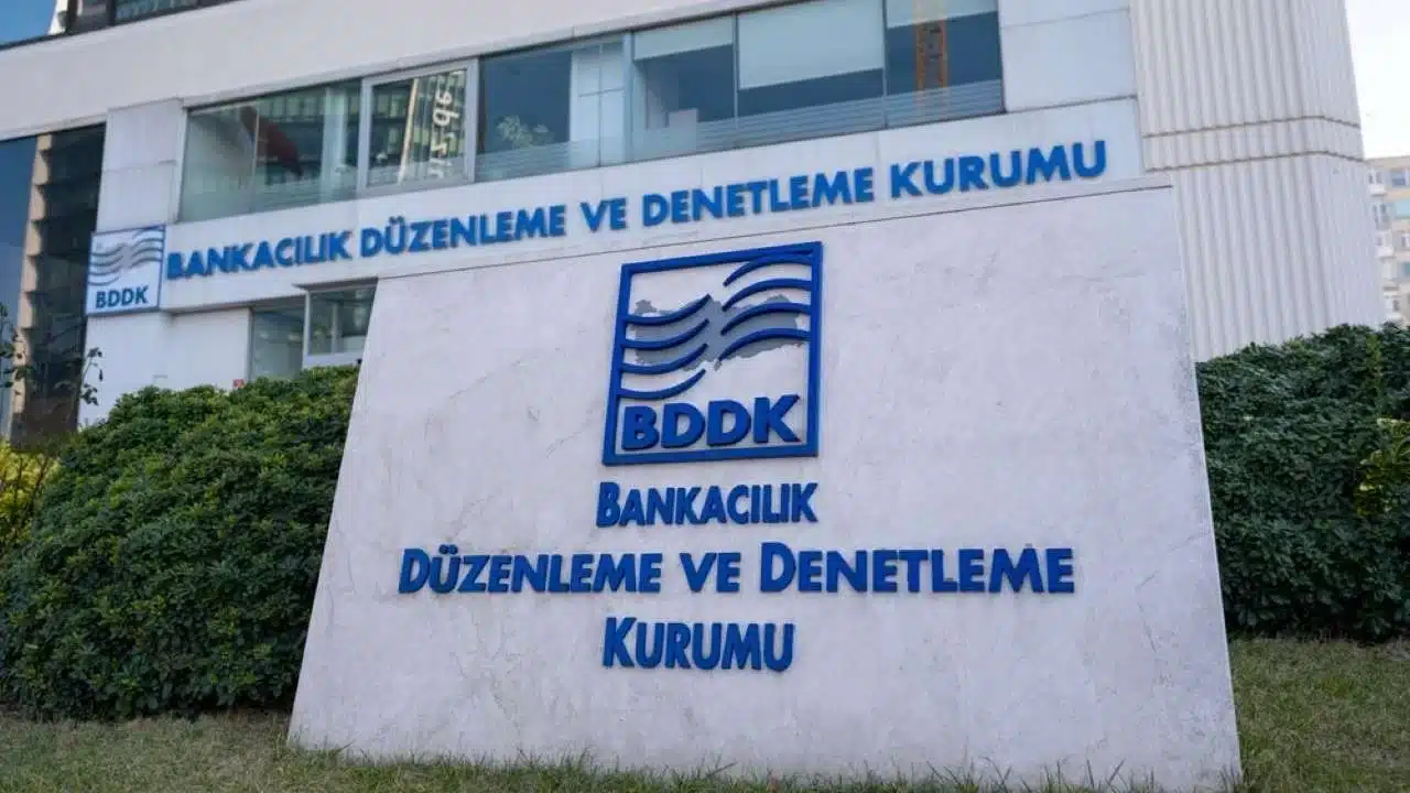 BDDK kalkınma ve yatırım bankaları için kredi limitlerini indirdi