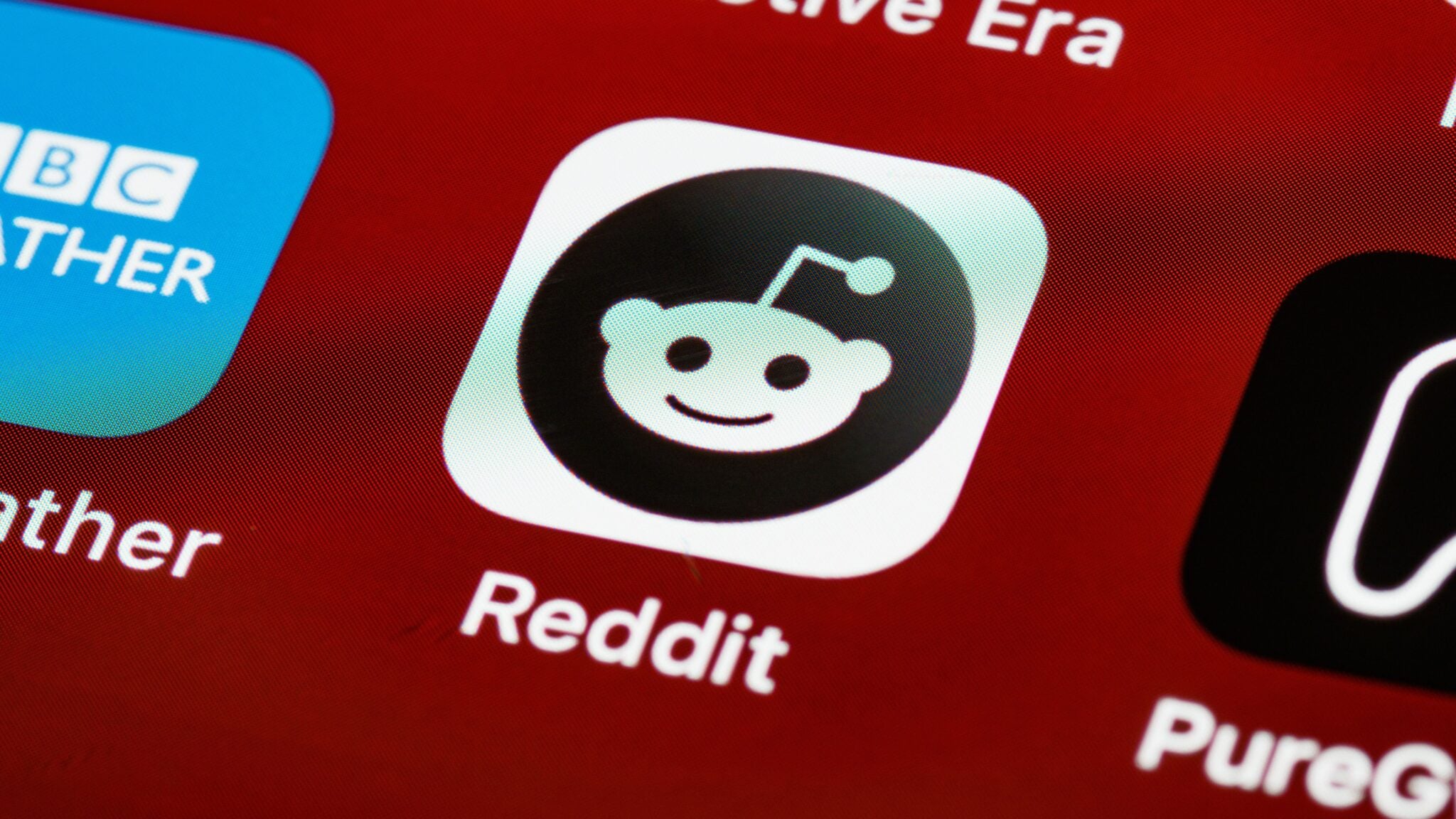 Reddit 18 Ağustos’ta S&P 500 endeksine giriyor, hisseler sert yükseldi