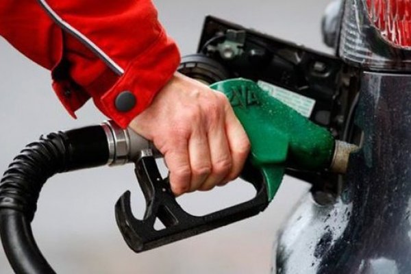 Petrol fiyatlarındeki sert düşüş sonrası motorin zammı geri çekildi