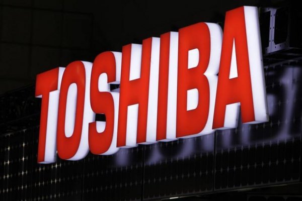 Japon Toshiba borsadan çekiliyor