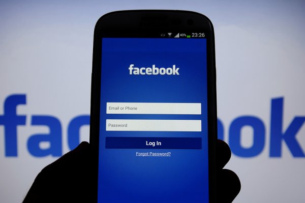 Facebook eleman arıyor, 1000 kişiyi işe alacak!