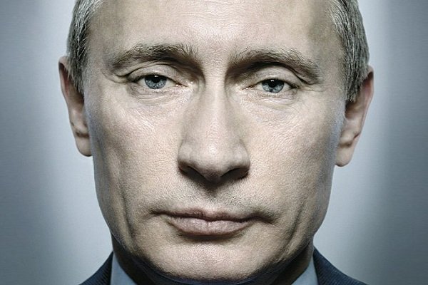 Putin rekor oy ile yeniden seçildi