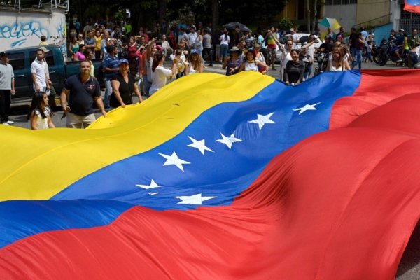 Venezuela'da asgari ücrete 4 dolara yükseldi