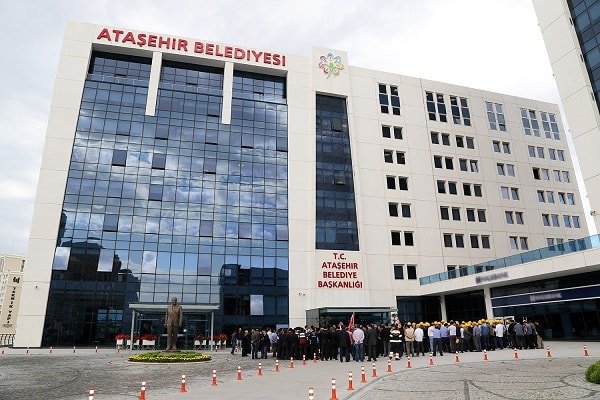 Ataşehir'in yeni belediye başkanı belli oldu
