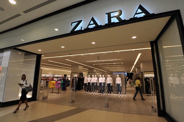 Zara'nın sahibi Inditex 1200 mağazasını kapatacak