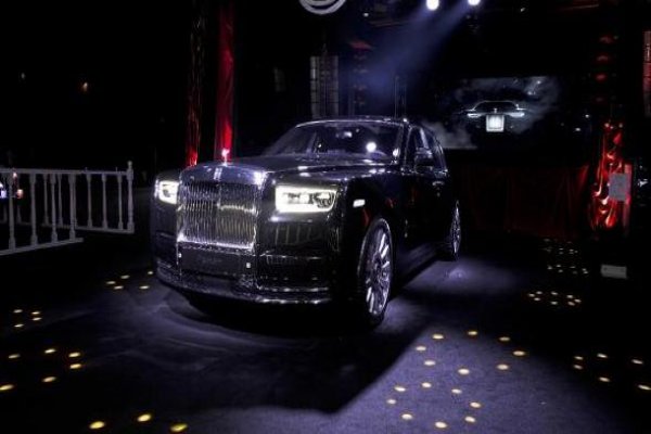 6.5 milyon liralık yeni Rolls-Royce Phantom Türkiye'de