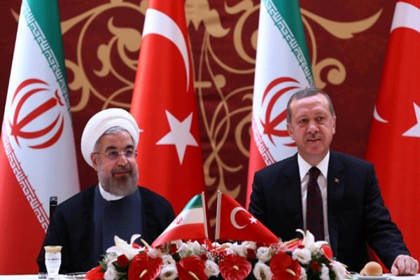 İran ile Türkiye arasında ilk "para takası" gerçekleşti