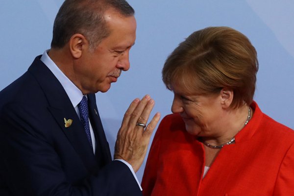 "Merkel'in Erdoğan'ı daveti sözkonusu değil"