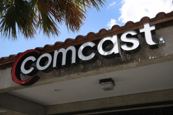 Comcast'in ikinci çeyrek net kar ve geliri arttı