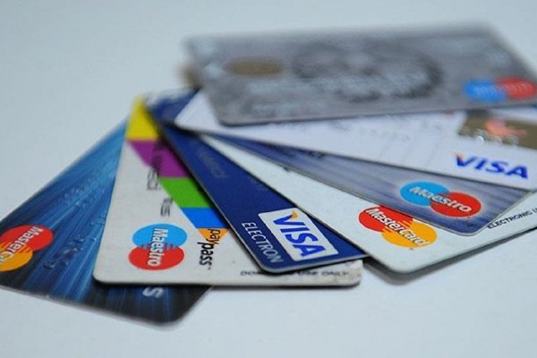 Her cüzdanda ortalama 2 kredi kartı var