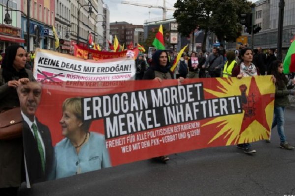 Erdoğan ziyareti öncesi Almanya'da protestolar