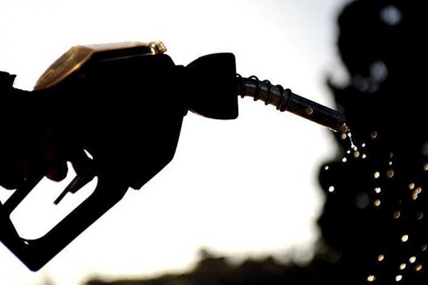 Benzin fiyatlarına yeni zam geliyor