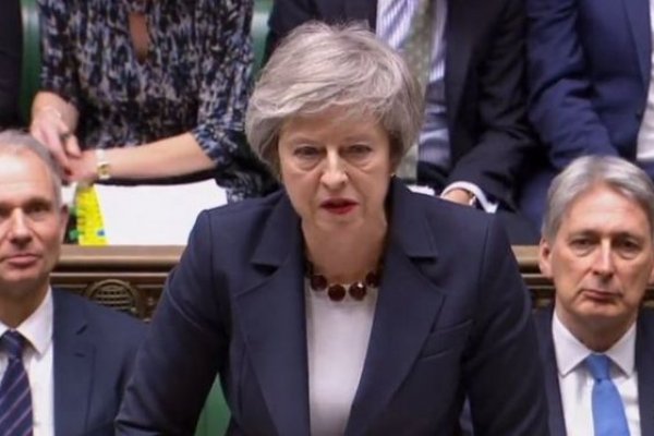 Başbakan May, Brexit'in kontrolünü kaybediyor