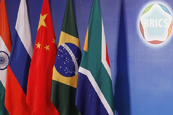 BRICS liderleri genişleme ve dolarizasyonu azaltmayı konuşacak