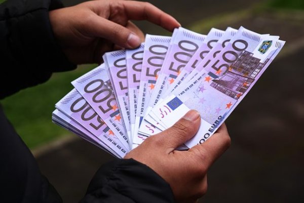 Almanya'nın kamu borcu 2 trilyon euro'yu aştı