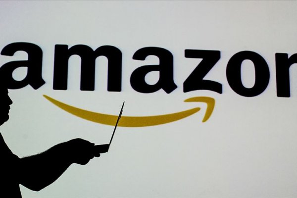 Amazon, çalışanlarına süresiz evden çalışma izni verdi