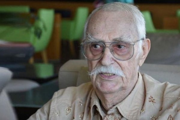 Eşref Kolçak 92 yaşında hayatını kaybetti