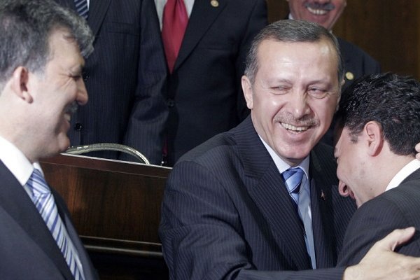 Babacan'dan eski partisi AKP ve Erdoğan'a sert eleştiriler