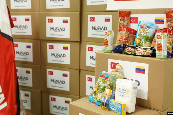 MÜSİAD'dan Venezuela'ya 4,5 ton gıda yardımı