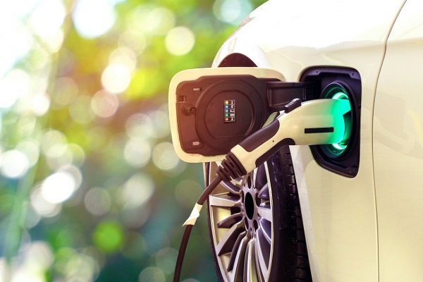 Otomotiv devlerinden elektrikli araçlara 23 milyar euro'luk yatırım
