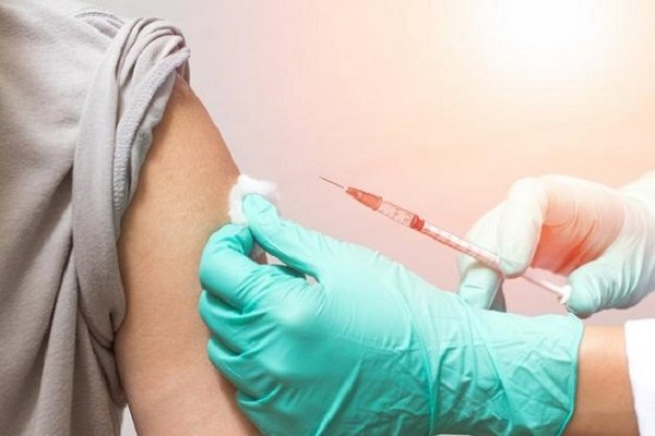 Almanya Covid-19 aşısı rekoru kırdı