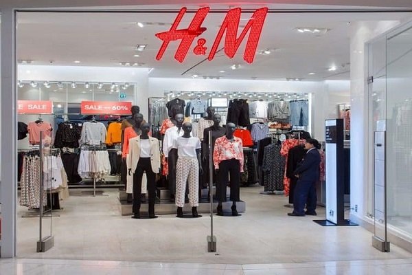 H&M, 1500 çalışanının işine son verecek