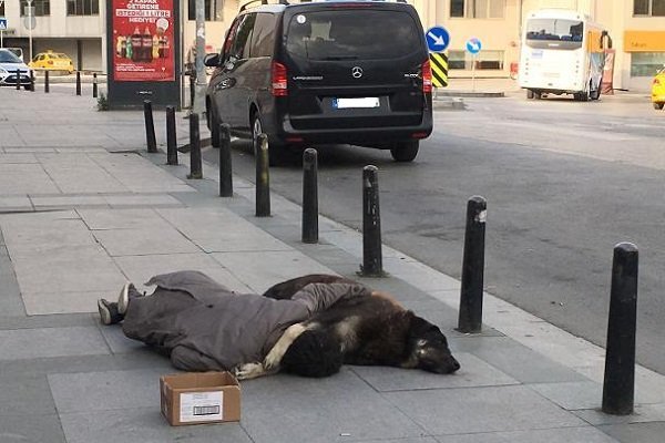 İstanbul'da evsiz sayısı 10 bine yaklaştı
