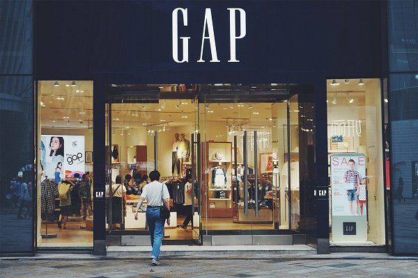 GAP, Avrupa'daki mağazalarını kapatıyor