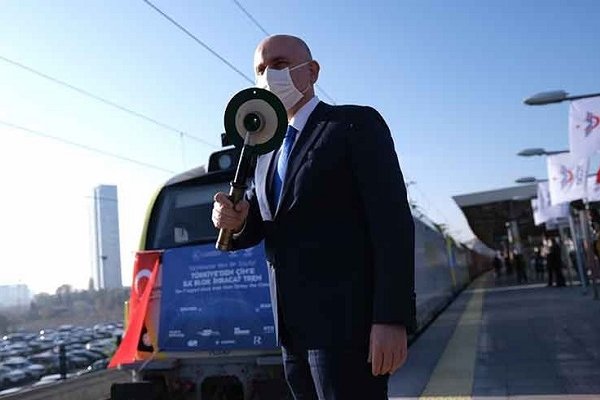 Çin'e uğurlanan ihracat treni Maltepe'ye kadar gidebilmiş