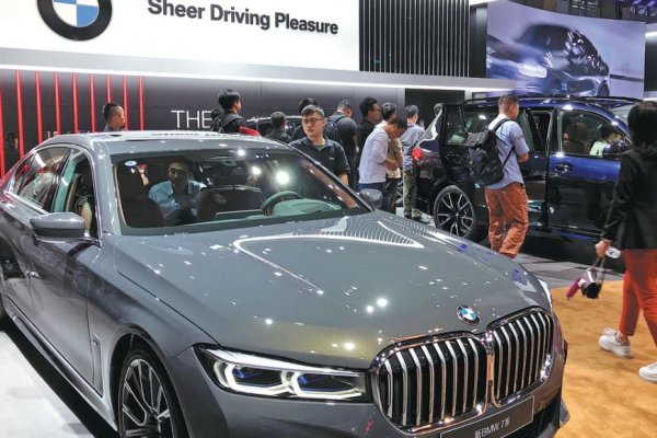 BMW 2021'i rekor satışla tamamladı