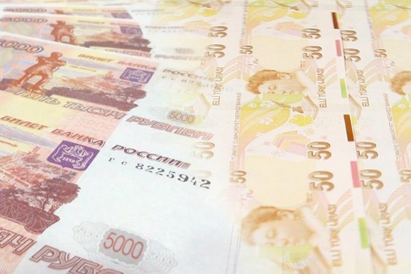 Rosneft'in geliri 3,9 trilyon rubleye yükseldi