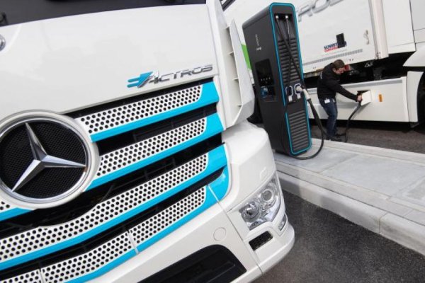 Almanya'nın en büyük halka arzı "kamyonla" gelecek