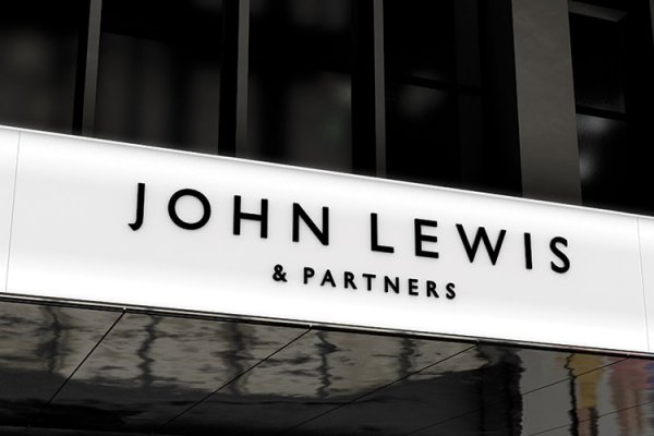 John Lewis 517 milyon sterlin zarar etti