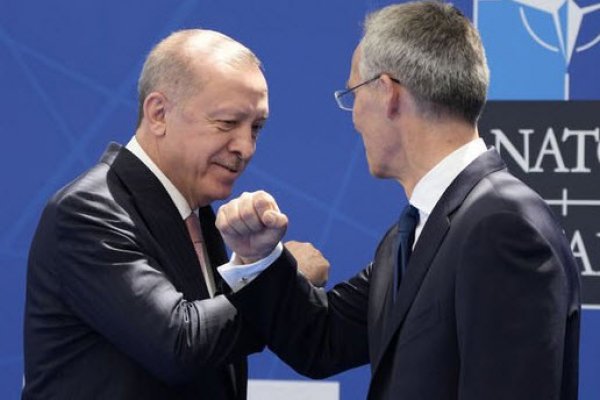 Erdoğan: Türkiye küresel barışa yardımcı olmayı sürdürecek