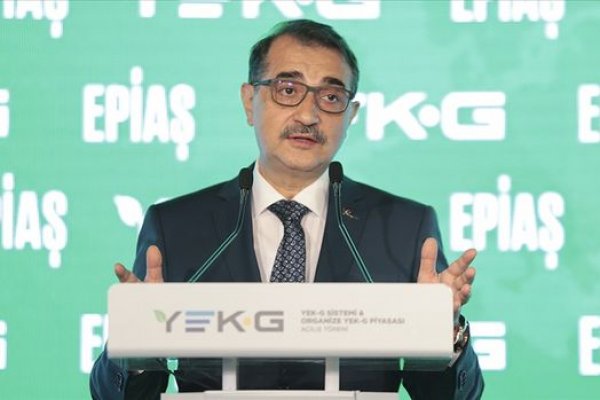 Türkiye'nin 'yeşil elektrik piyasası' işleme açıldı