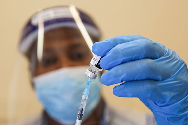 Dünya genelinde yapılan Kovid-19 aşısı 5 milyar dozu aştı