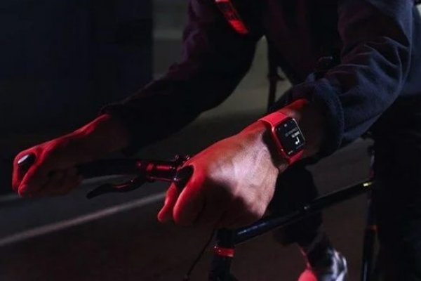 Apple Watch 7'nin Türkiye fiyatı belli oldu