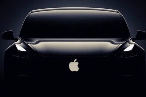 Apple otomobil yapmak için Tesla'nın mühendisini işe aldı