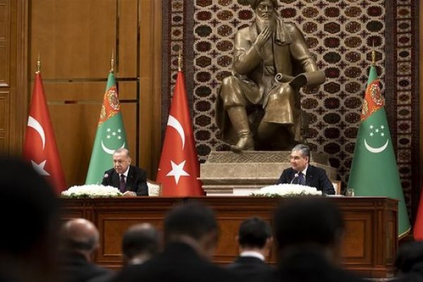 "Türkmenistan ile hedef 5 milyar dolar"