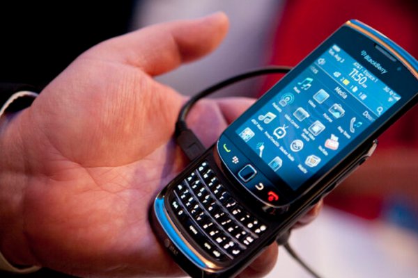 BlackBerry tüm klasik telefonlarının fişini çekti