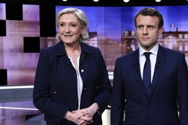 Fransa'da anketler Macron ile Le Pen'i işaret ediyor