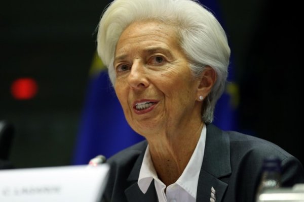 Lagarde: Yüksek enflasyon hepimiz için büyük bir zorluk