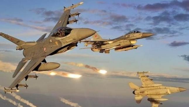 Türk savaş uçakları Suriye'de